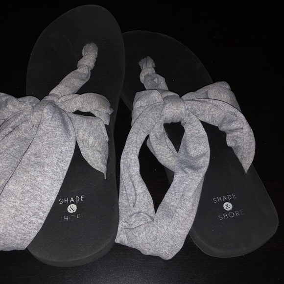 Black Flip Flops Gray Sling Back Stretch Material - Picture 4 of 7